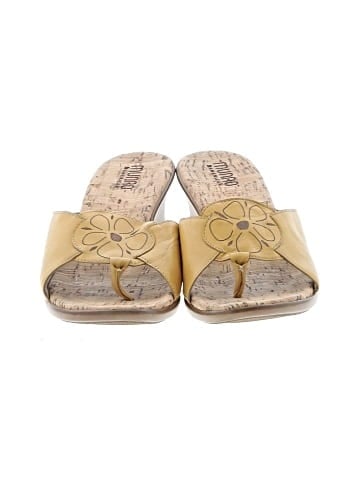 Munro American Wedges (view 2)