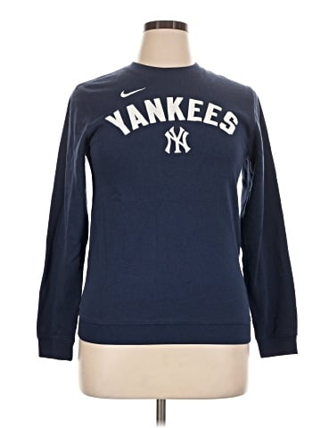 Nike Pullover Sweater (view 1)