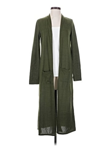 Agnes & Dora Cardigan (view 1)