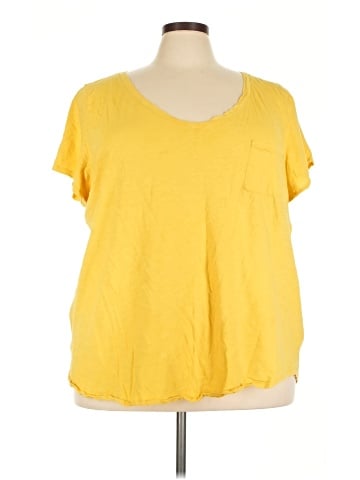 Torrid Short Sleeve T-Shirt (view 1)