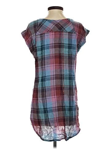 Akemi + Kin Short Sleeve Top (view 2)