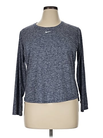 Nike Long Sleeve T-Shirt (view 1)
