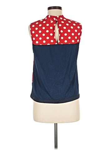 Tiny Sleeveless Blouse (view 2)