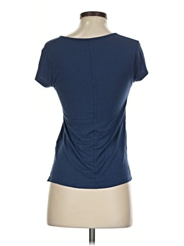 American Eagle Outfitters Short Sleeve T-Shirt (view 2)