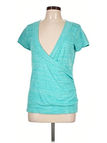 Maurices Short Sleeve T-Shirt (view 1)