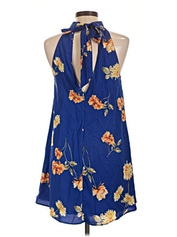Lulus Sleeveless Blouse (view 2)