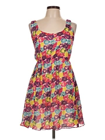 Alice + Olivia Casual Dress (view 1)