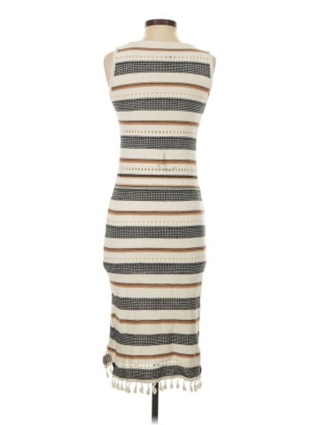 Alya Casual Dress (view 2)