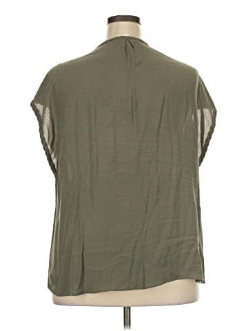 Daniel Rainn Short Sleeve T-Shirt (view 2)