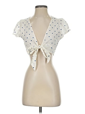 American Eagle Outfitters Sleeveless Blouse (view 1)