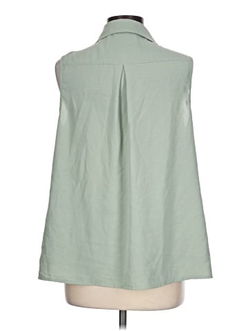Unbranded Sleeveless Button-Down Shirt (view 2)