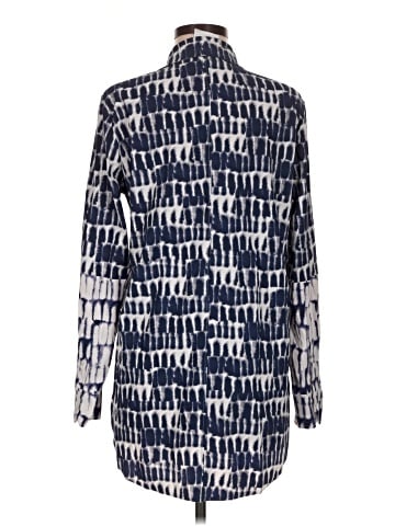 Lyssé Long Sleeve Button-Down Shirt (view 2)