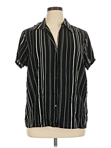 Worthington Short Sleeve Button-Down Shirt (view 1)