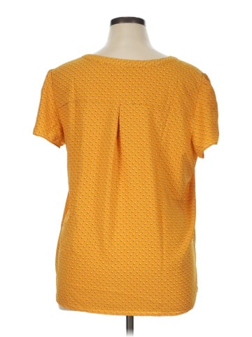 Hilary Radley Short Sleeve Blouse (view 2)