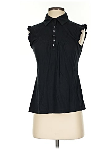 Gap Sleeveless Button-Down Shirt (view 1)