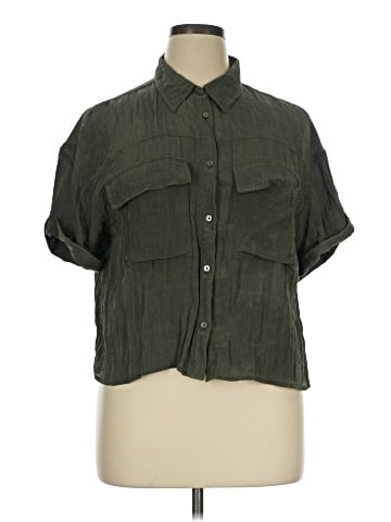 a.n.a. A New Approach Short Sleeve Blouse (view 1)