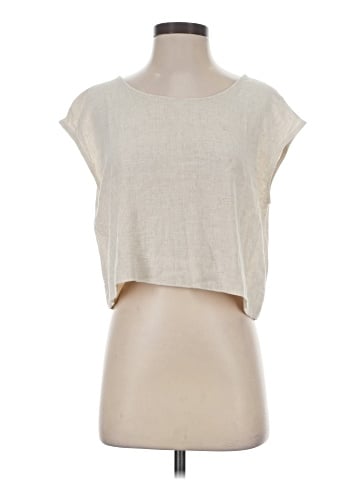Final Touch Short Sleeve Top (view 1)