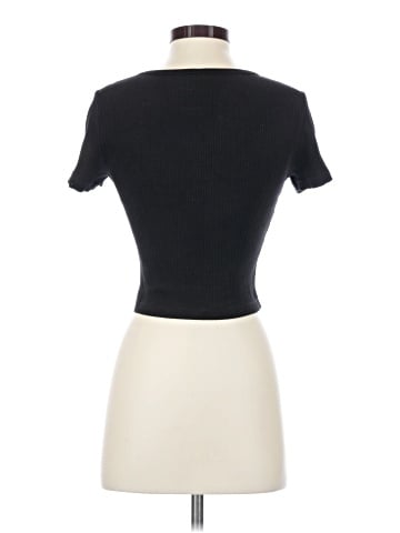 Uniqlo Short Sleeve Turtleneck (view 2)