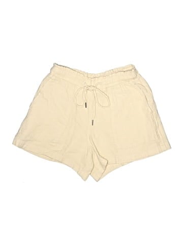 Gap Shorts (view 1)