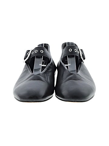 Cos Flats (view 2)