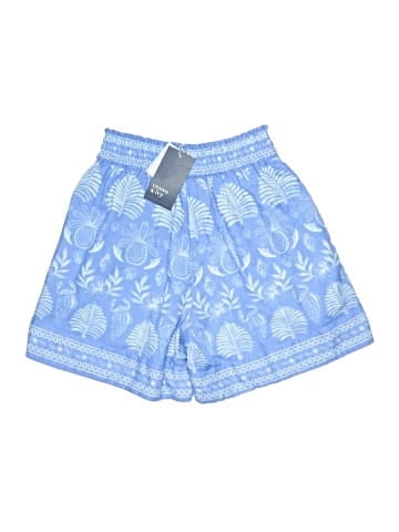 Crown & Ivy Shorts (view 2)