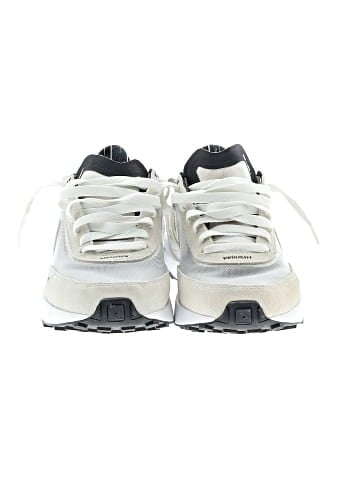 Nike Sneakers (view 2)