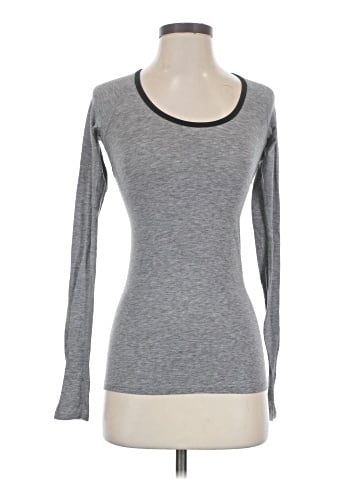 Nike Long Sleeve T-Shirt (view 1)