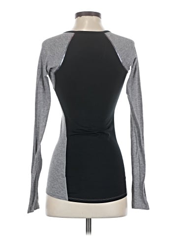 Nike Long Sleeve T-Shirt (view 2)