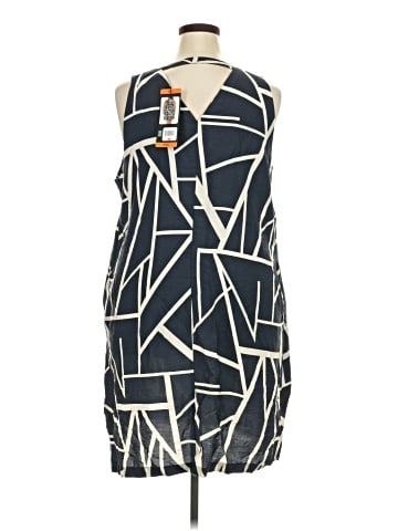 Banana Republic Casual Dress (view 2)