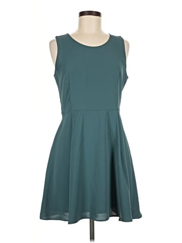 Uniqlo Casual Dress (view 1)
