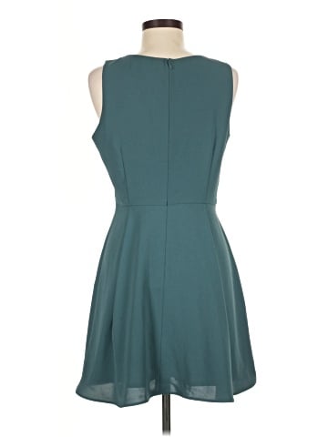 Uniqlo Casual Dress (view 2)