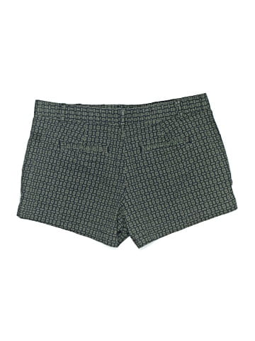 Gap Shorts (view 2)