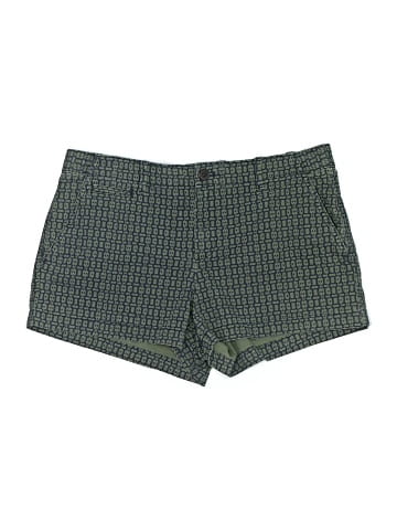 Gap Shorts (view 1)