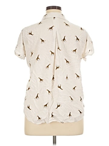 Jane and Delancey Short Sleeve Blouse (view 2)