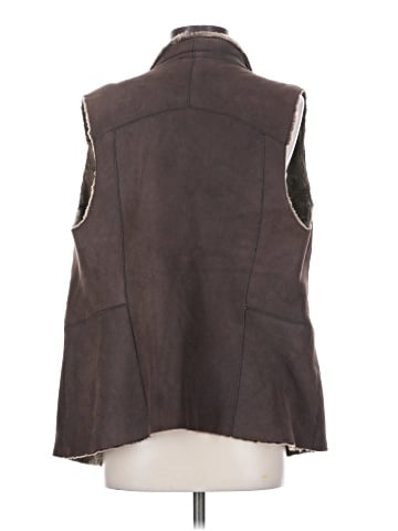 Vince. Faux Fur Vest (view 2)