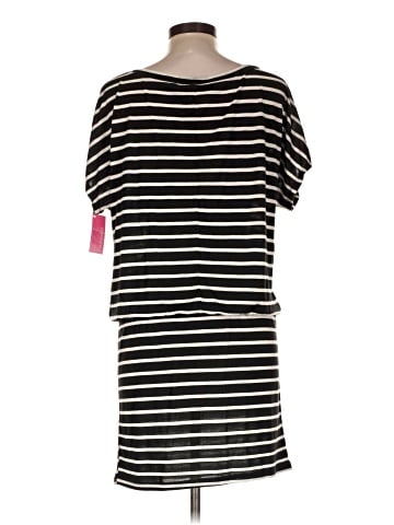 Xhilaration Casual Dress (view 2)