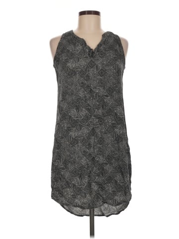 Old Navy Casual Dress (view 1)