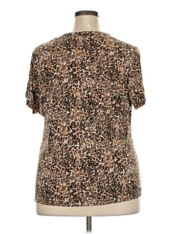 Liz Claiborne Short Sleeve T-Shirt (view 2)