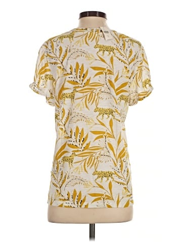 t.la Short Sleeve T-Shirt (view 2)