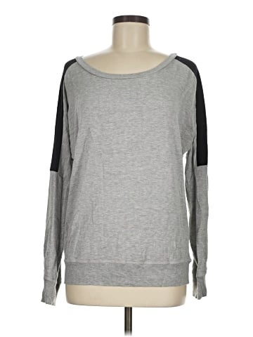 Beyond Yoga Long Sleeve T-Shirt (view 1)
