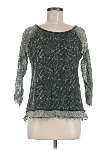 Hem & Thread 3/4 Sleeve Top (view 1)