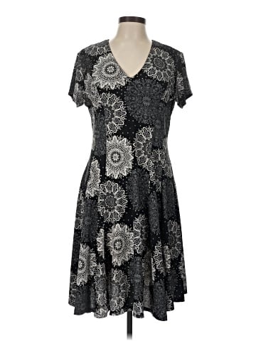 Croft & Barrow Casual Dress (view 1)
