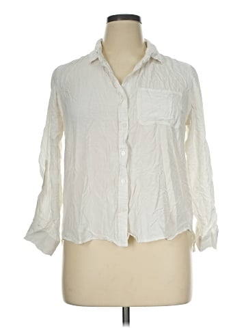 Velvet Heart 3/4 Sleeve Button-Down Shirt (view 1)