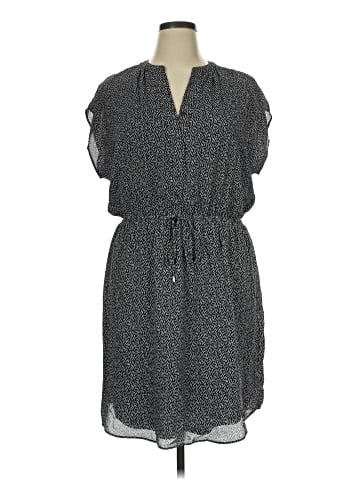 Apt. 9 Casual Dress (view 1)