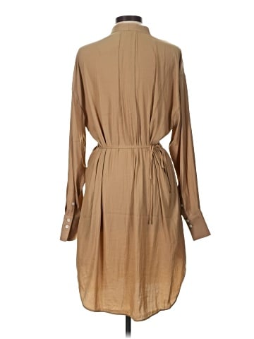Banana Republic Casual Dress (view 2)