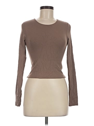 Babaton Long Sleeve T-Shirt (view 1)