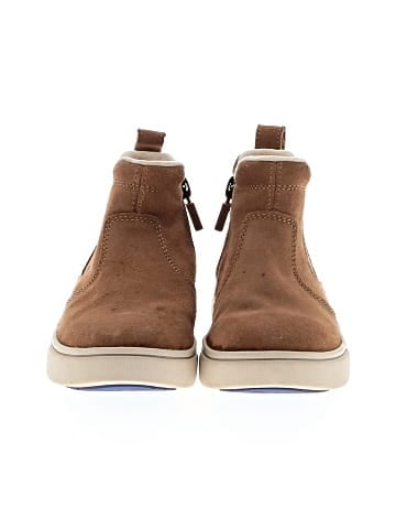 Ugg Boots (view 2)