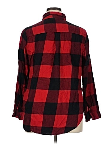 Old Navy Long Sleeve Button-Down Shirt (view 2)