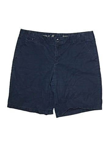 Gap Shorts (view 1)
