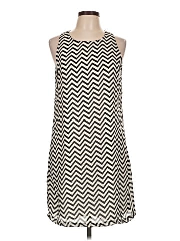 Tinley Road Casual Dress (view 1)